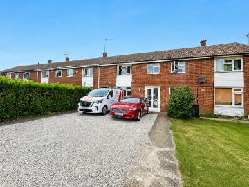 4 bedroom terraced house for sale