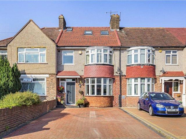 4 bedroom terraced house for sale