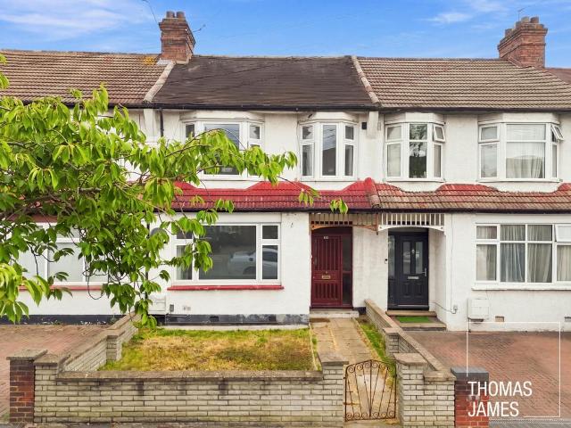 4 bedroom terraced house for sale