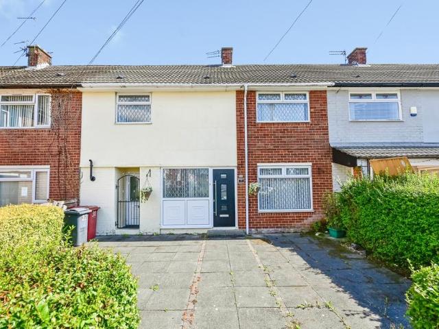 4 bedroom terraced house for sale
