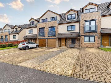 4 bedroom terraced house for sale
