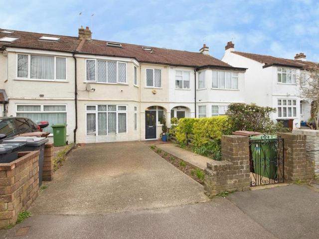 4 bedroom terraced house for sale