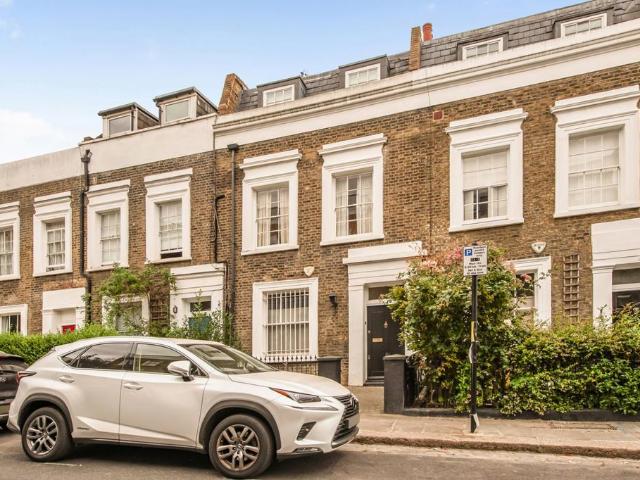 4 bedroom terraced house for sale