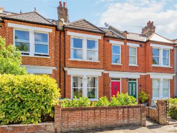 4 bedroom terraced house for sale