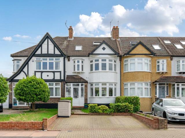 4 bedroom terraced house for sale