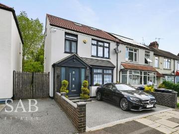 Greenford, Ealing county - Garden, Swimming pool
