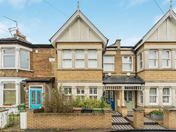 4 bedroom terraced house for sale