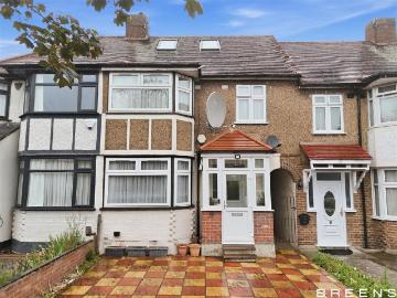 4 bedroom terraced house for sale