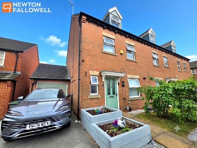 4 bedroom terraced house for sale