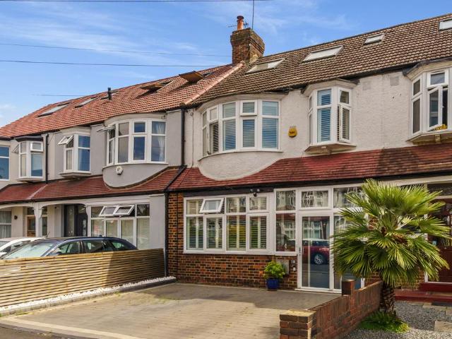 4 bedroom terraced house for sale