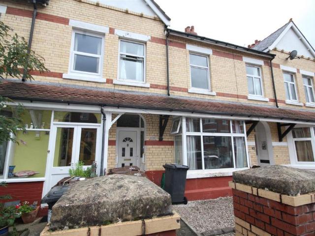 4 bedroom terraced house for sale