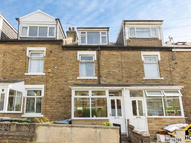 4 bedroom terraced house for sale