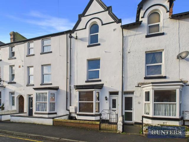 4 bedroom terraced house for sale