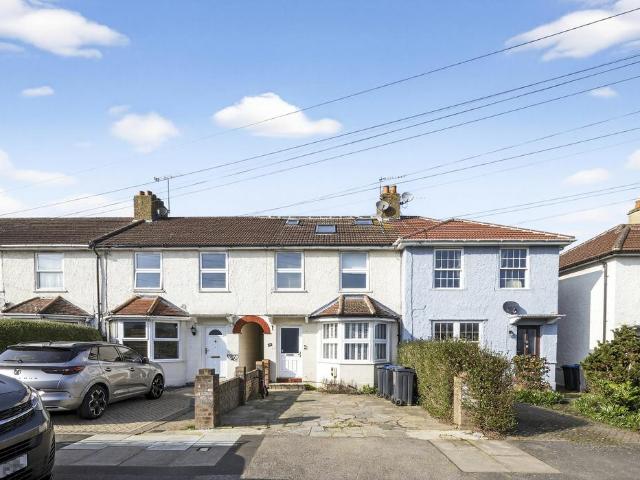 4 bedroom terraced house for sale