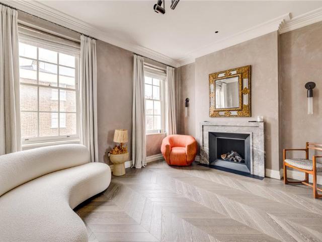4 bedroom terraced house for sale