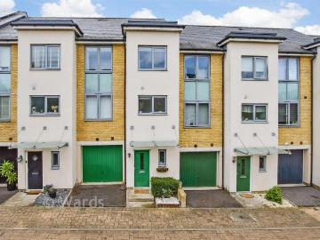 4 bedroom townhouse for sale