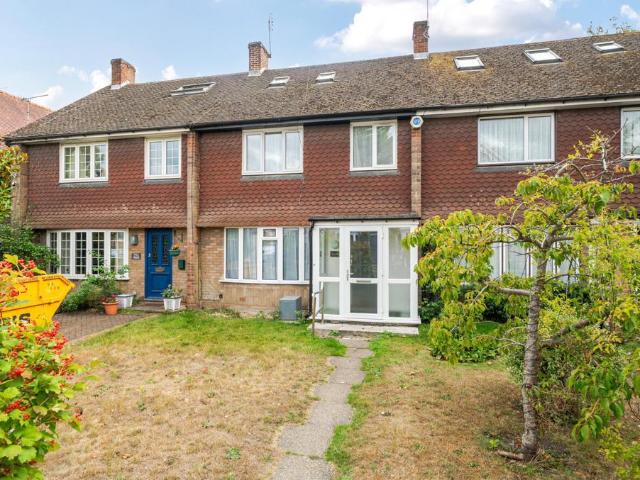 4 bedroom terraced house for sale