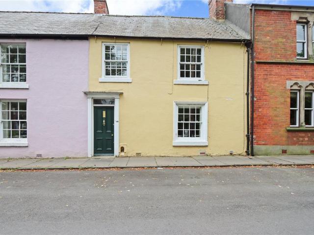 4 bedroom terraced house for sale