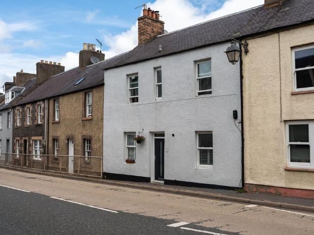 4 bedroom terraced house for sale