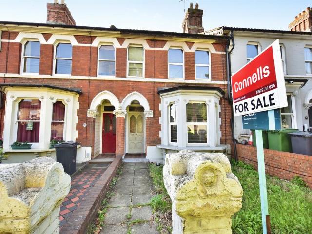 4 bedroom terraced house for sale