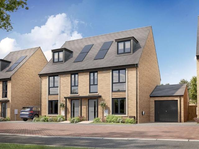 4 bedroom terraced house for sale
