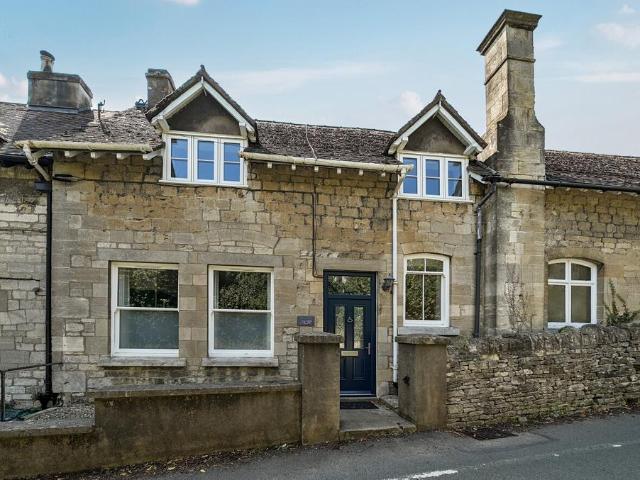 4 bedroom terraced house for sale