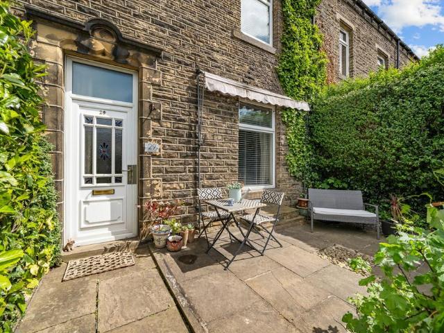 4 bedroom terraced house for sale