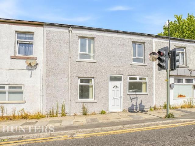 4 bedroom terraced house for sale