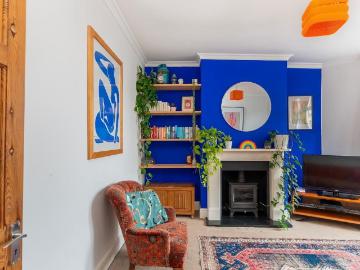 4 bedroom terraced house for sale