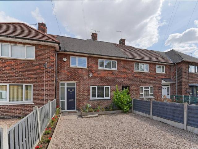 4 bedroom terraced house for sale