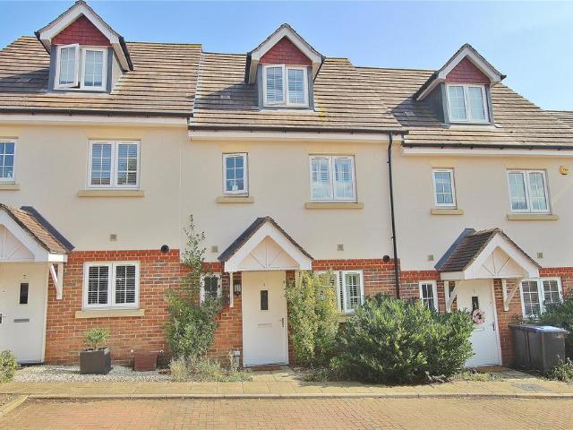 4 bedroom terraced house for sale