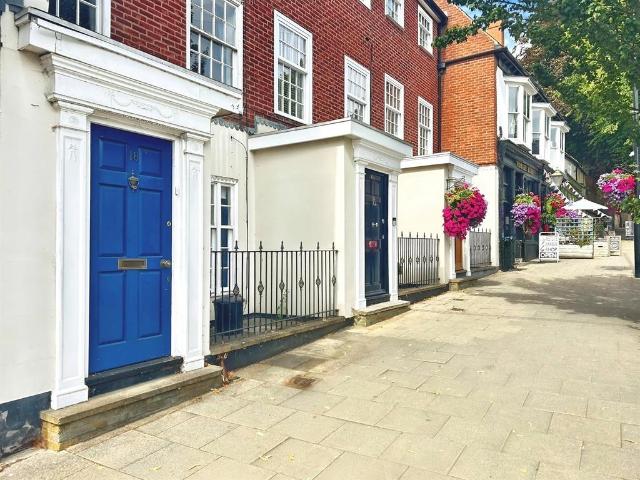4 bedroom terraced house for sale