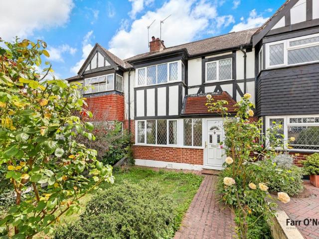 4 bedroom terraced house for sale