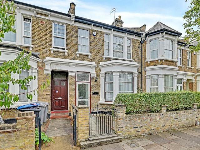 4 bedroom terraced house for sale