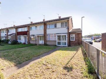 4 bedroom terraced house for sale
