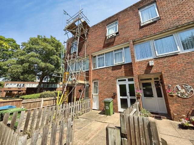 4 bedroom terraced house for sale
