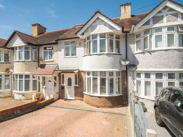 4 bedroom terraced house for sale
