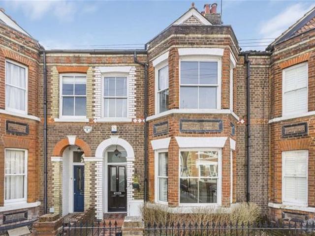 4 bedroom terraced house for sale