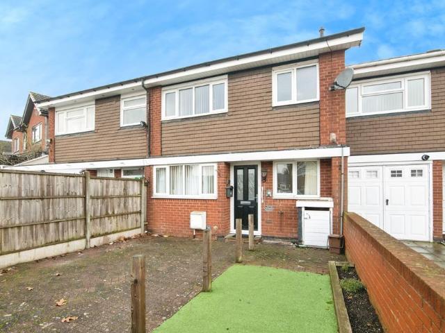 4 bedroom terraced house for sale