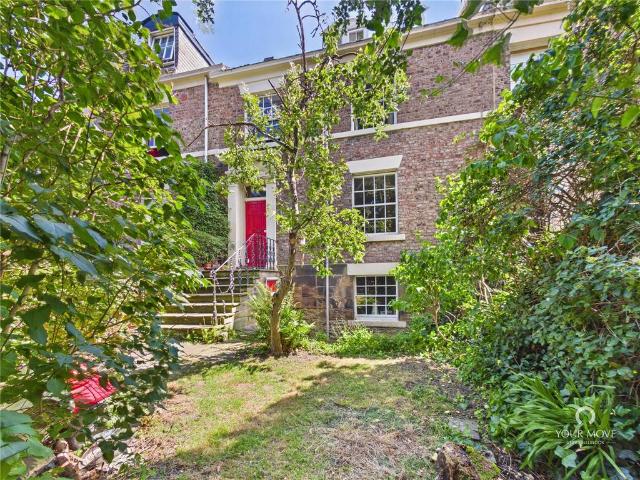 4 bedroom terraced house for sale