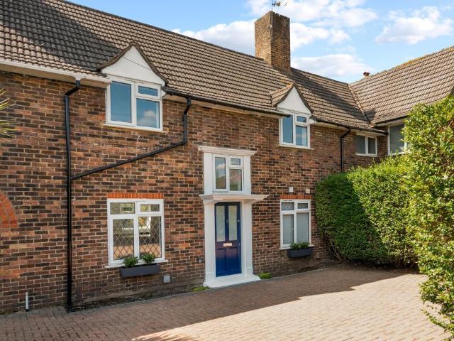 4 bedroom terraced house for sale