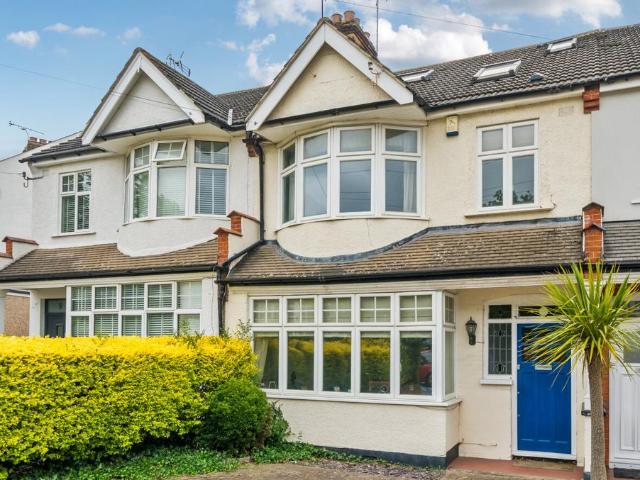 4 bedroom terraced house for sale