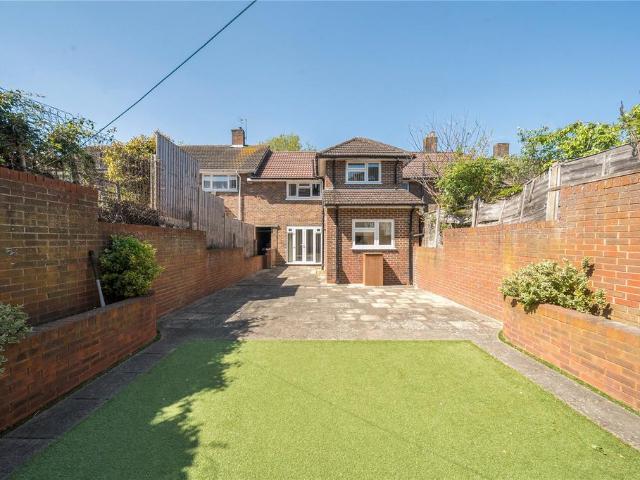 4 bedroom terraced house for sale