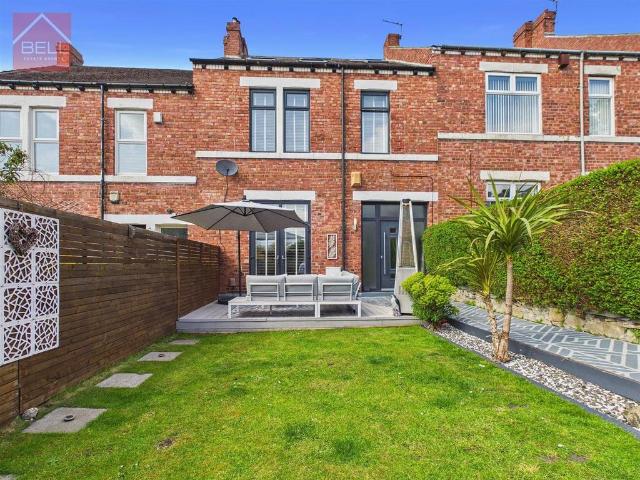 4 bedroom terraced house for sale