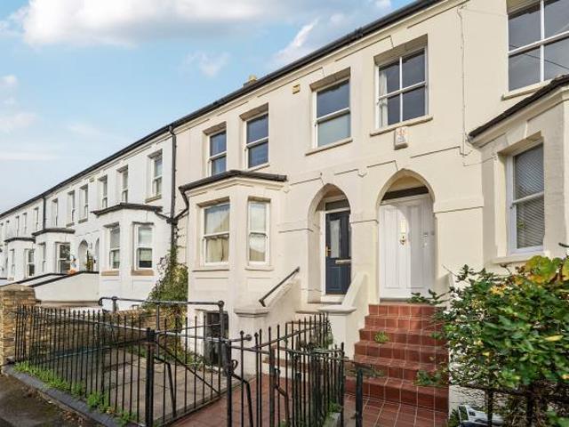 4 bedroom terraced house for sale