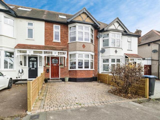 4 bedroom terraced house for sale