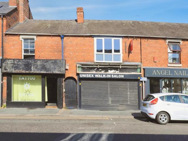 4 bedroom terraced house for sale