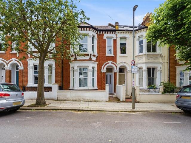 4 bedroom terraced house for sale