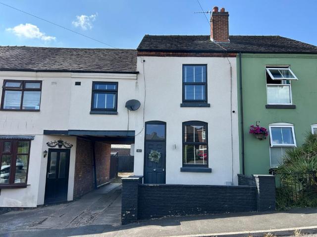 4 bedroom terraced house for sale