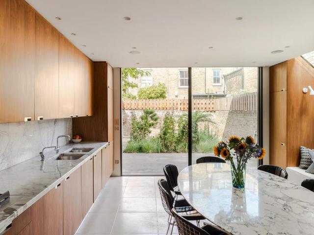 4 bedroom terraced house for sale